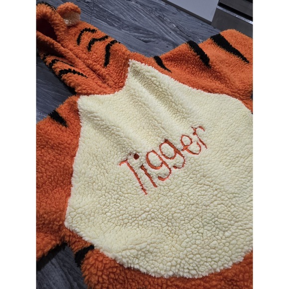 Disney Store Winnie The Pooh's Tigger Adult Size Small Plush Costume Vintage - Picture 5 of 8